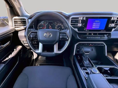 Used 2023 Toyota Tundra SR5 w/ SR5 Convenience Package AWD/4WD image 5