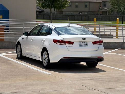Used 2016 Kia Optima LX FWD image 5