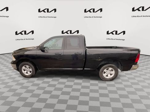 Used 2024 RAM 1500 Classic SLT AWD/4WD image 5