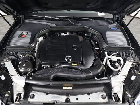 Certified 2022 Mercedes-Benz GLC 300 image 15