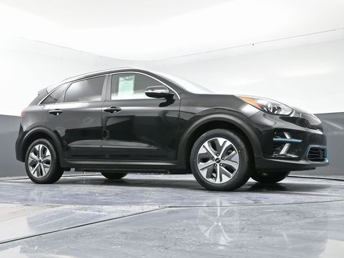 Used 2022 Kia Niro EX w/ Cold Weather Package image 46