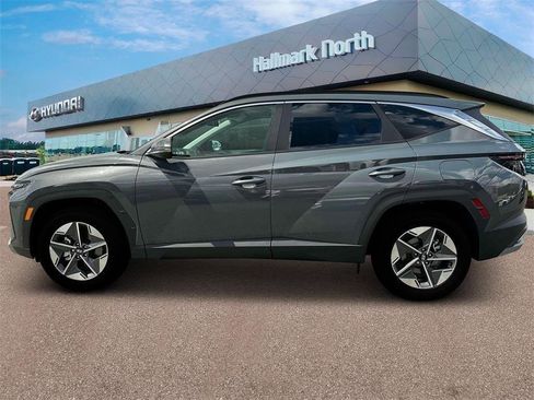 Used 2025 Hyundai Tucson SEL image 3