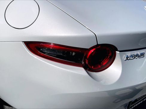 Used 2016 MAZDA MX-5 Miata Grand Touring image 26