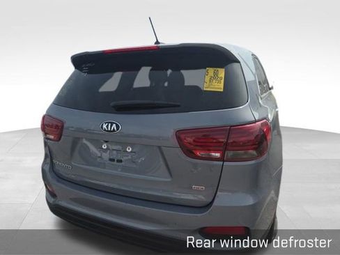 Used 2020 Kia Sorento LX image 7