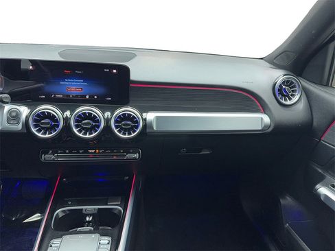 Used 2023 Mercedes-Benz EQB 250+ image 20