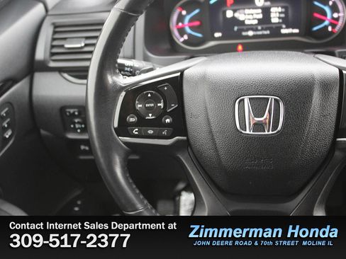 Used 2019 Honda Pilot Touring image 14