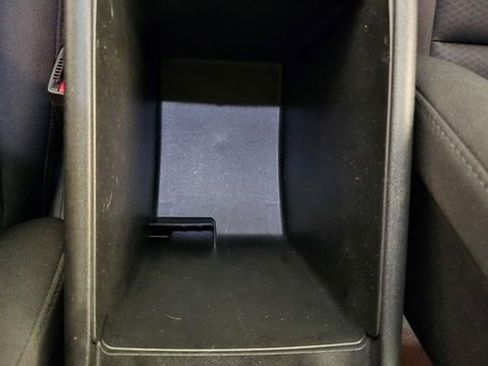 Used 2021 Chevrolet Malibu LT image 26