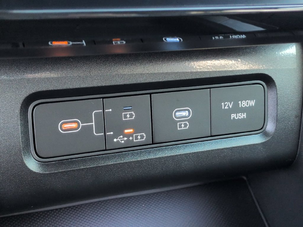 New 2026 Hyundai Tucson Limited AWD/4WD image 34
