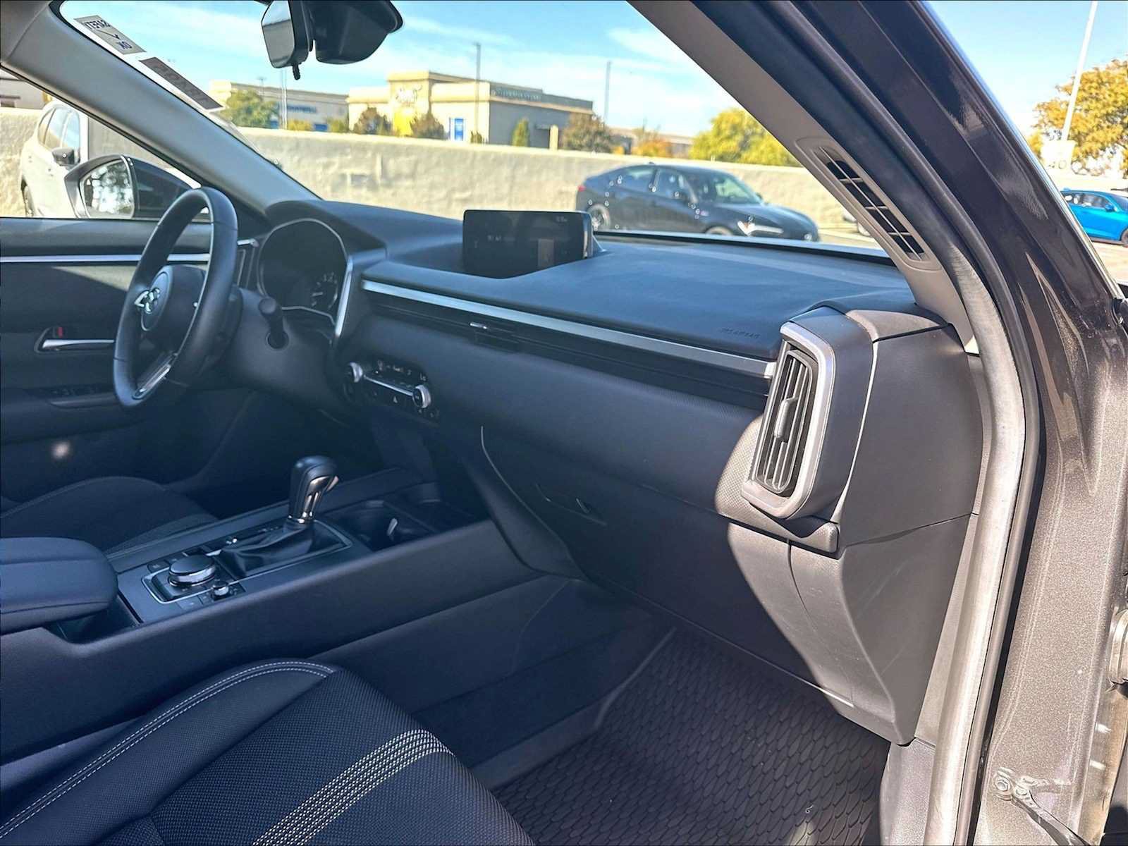 Used 2025 MAZDA CX-50 AWD 2.5 S w/ Accent Package image 18