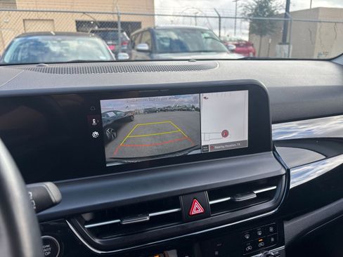 Used 2025 Kia Seltos S image 17