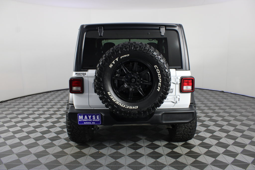 Used 2023 Jeep Wrangler Sport AWD/4WD image 19