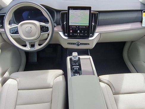 New 2026 Volvo XC90 B6 Ultra w/ Lounge Package AWD/4WD image 12