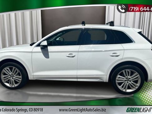 Used 2019 Audi Q5 2.0T Premium Plus w/ Premium Plus Package AWD/4WD image 2