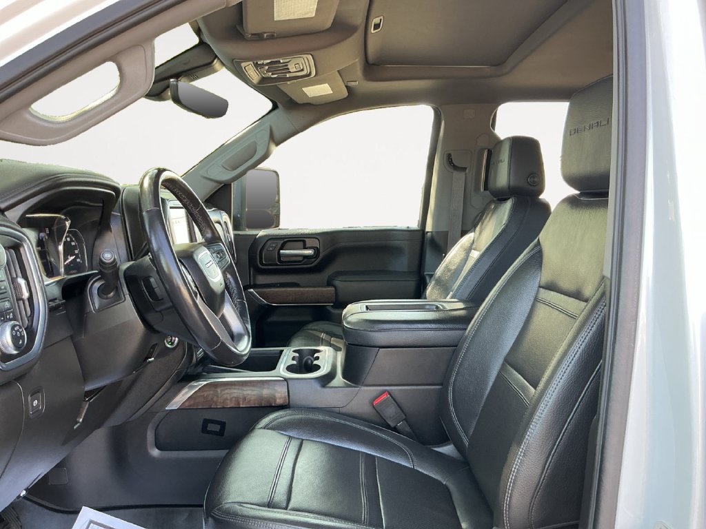 Used 2021 GMC Sierra 2500 Denali w/ Denali Ultimate Package AWD/4WD image 16