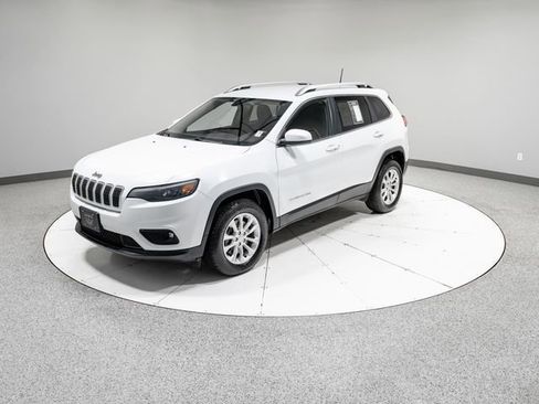 Used 2019 Jeep Cherokee Latitude w/ Popular Appearance Group AWD/4WD image 30