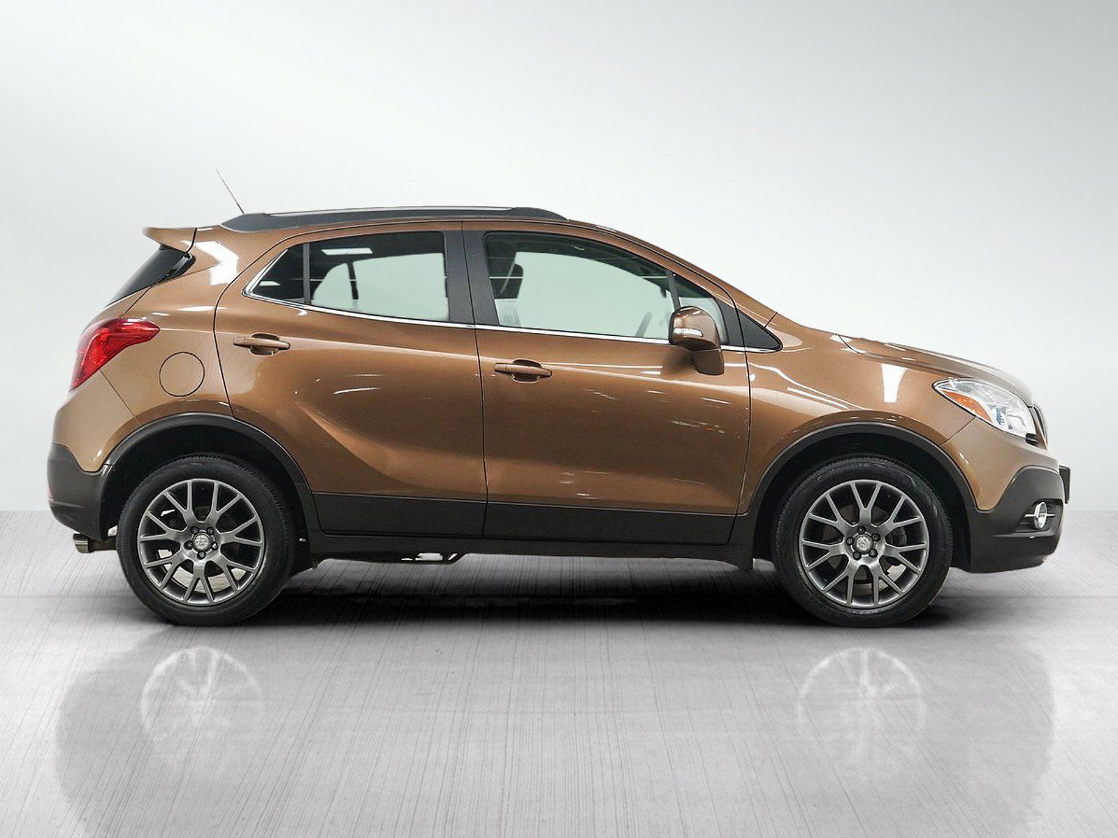 Used 2016 Buick Encore Sport Touring AWD/4WD image 6