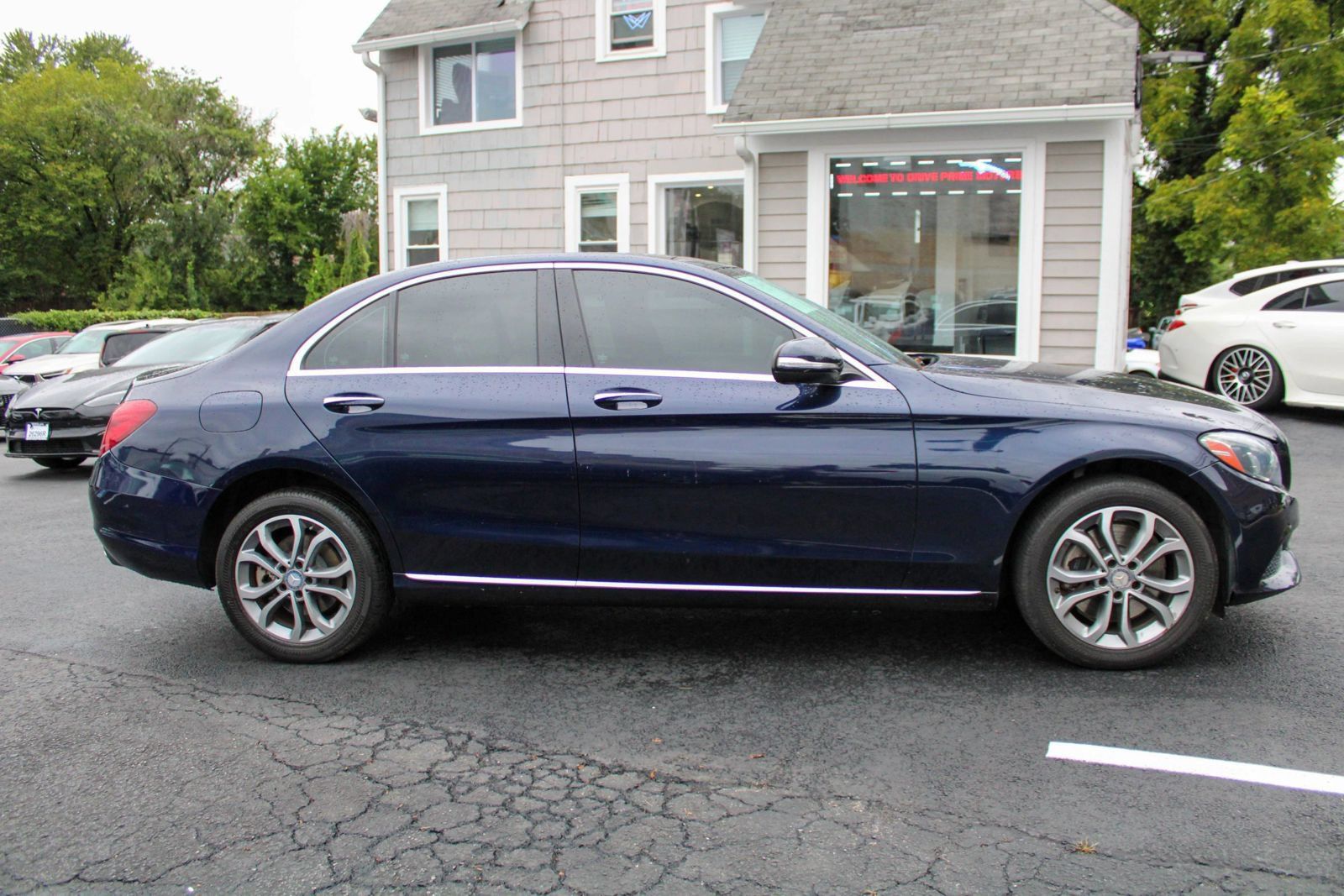 Used 2015 Mercedes-Benz C 300 4MATIC Sedan image 7