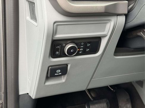 Used 2025 Ford F150 XLT w/ Equipment Group 301A Standard image 16