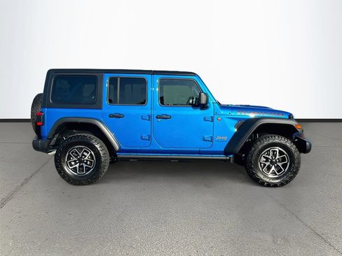 Used 2025 Jeep Wrangler Unlimited Rubicon w/ Safety Group AWD/4WD image 8