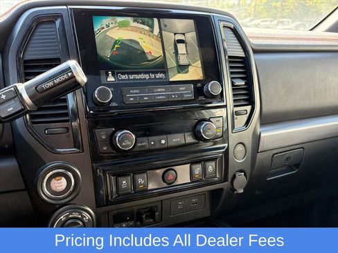 Used 2021 Nissan Titan PRO-4X w/ Pro-4x Convenience Package AWD/4WD image 11