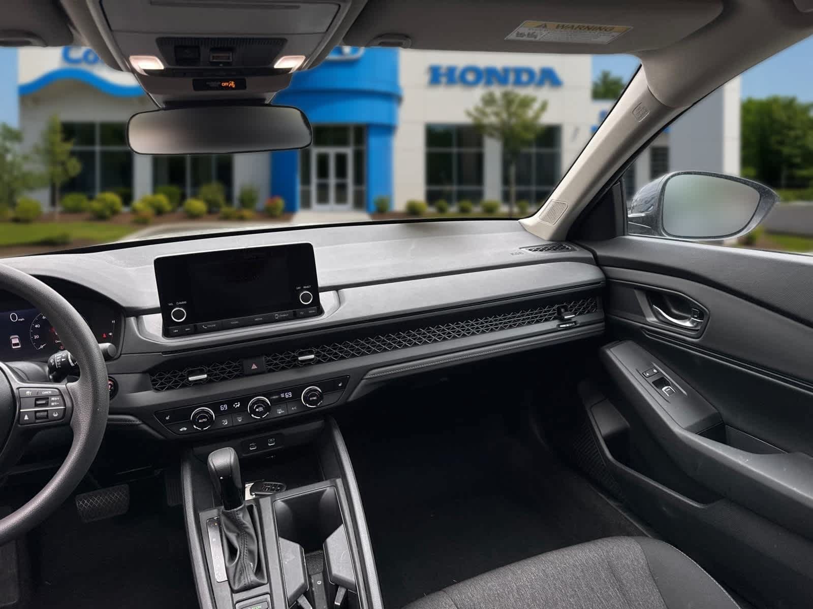 Used 2024 Honda Accord EX image 33