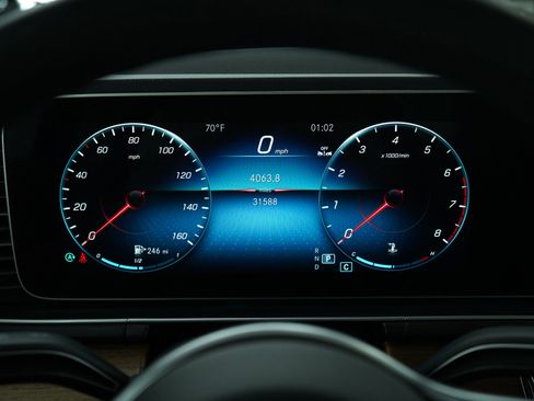 Used 2023 Mercedes-Benz GLE 350 4MATIC image 25