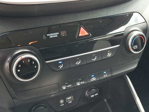 Used 2019 Hyundai Tucson SE w/ Cargo Package AWD/4WD image 16