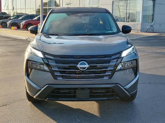 Certified 2026 Nissan Rogue S FWD image 8