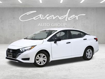 Used 2025 Nissan Versa S w/ Trunk Package