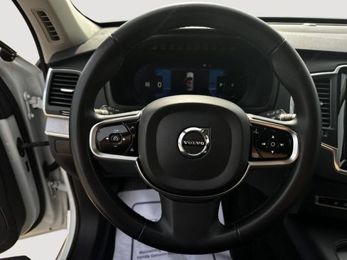 Used 2024 Volvo XC90 B5 Core AWD/4WD image 14