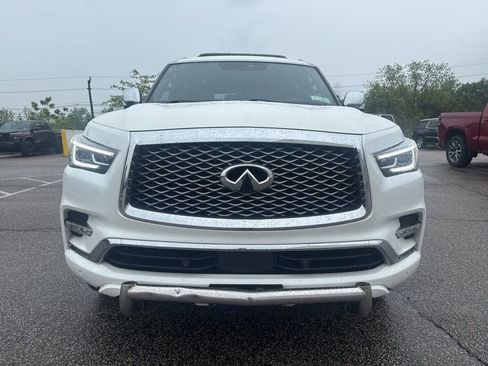 Used 2024 INFINITI QX80 Sensory w/ Cargo Package AWD/4WD image 3