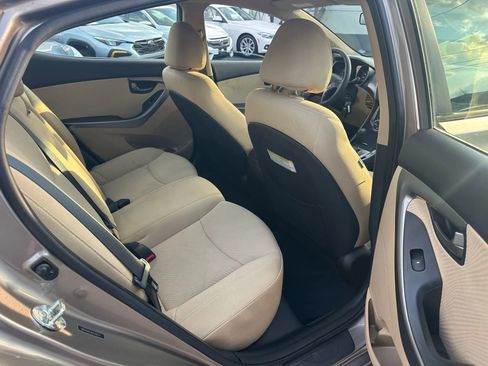 Used 2013 Hyundai Elantra GLS w/ Preferred Pkg image 14