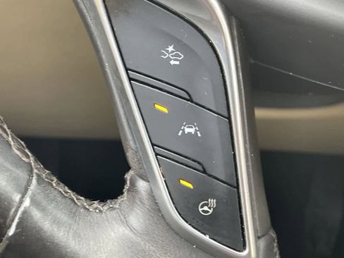 Used 2017 Cadillac XT5 Luxury w/ Driver Awareness Package image 23