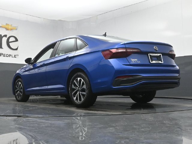 Used 2024 Volkswagen Jetta S FWD image 5