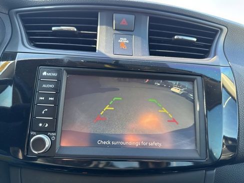 Used 2019 Nissan Sentra S w/ Appearance Package image 17