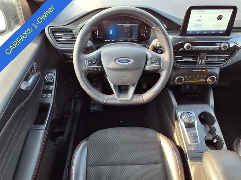 Used 2025 Ford Escape ST-Line image 14