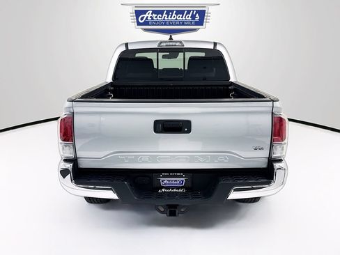 Used 2023 Toyota Tacoma TRD Off-Road AWD/4WD image 7