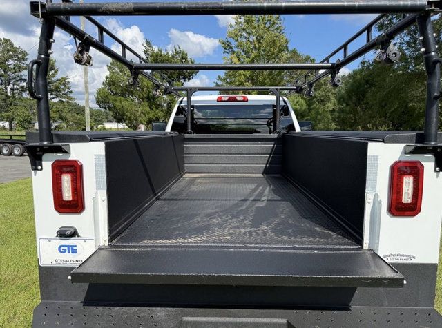 Used 2024 Chevrolet Silverado 2500 W/T w/ WT Convenience Package RWD image 10