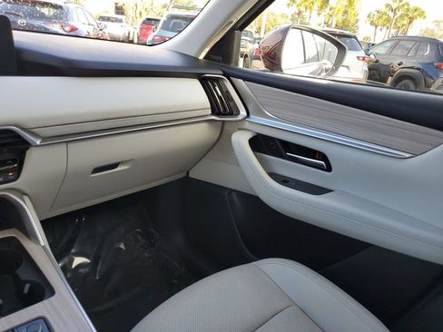 Used 2024 MAZDA CX-90 3.3 Turbo w/ Premium Plus Pkg image 11