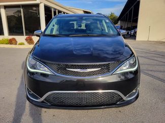 Used 2020 Chrysler Pacifica Limited FWD video 2
