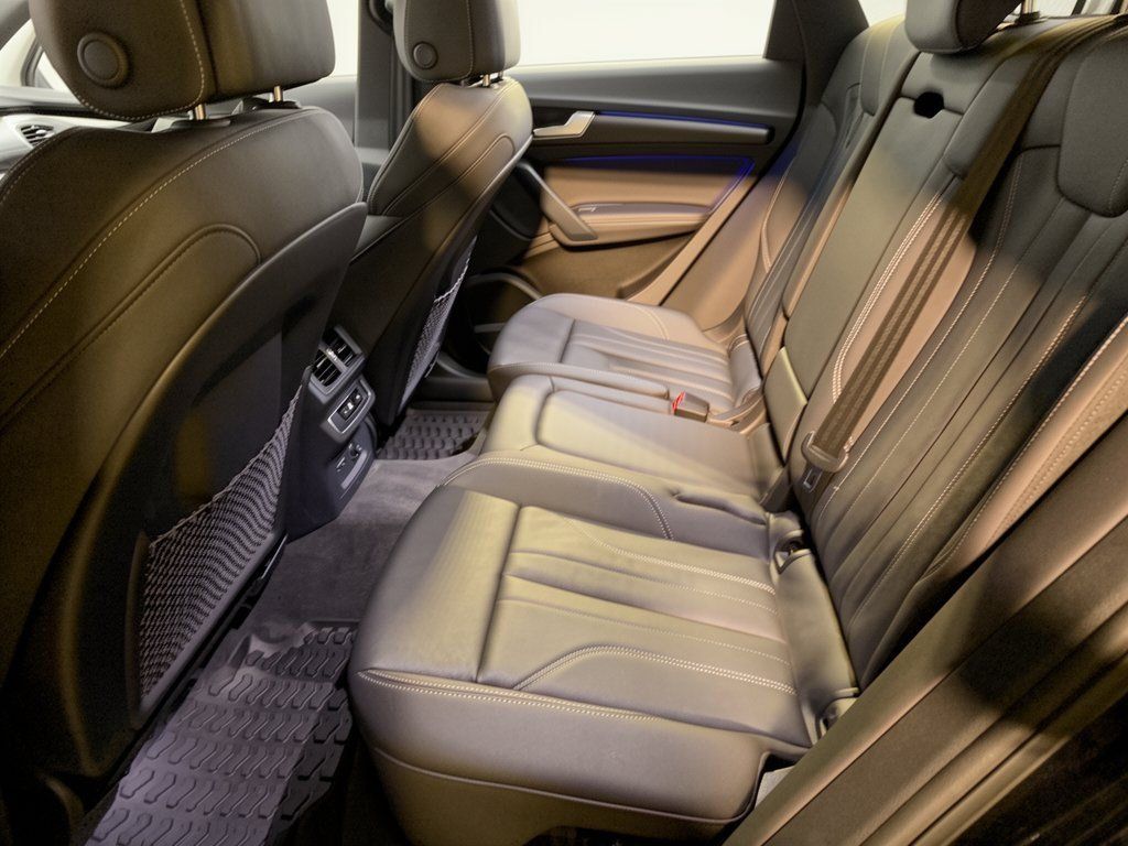 Certified 2025 Audi Q5 e Premium Plus w/ Premium Plus Package AWD/4WD image 25