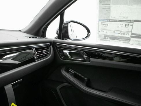 New 2026 Porsche Macan S AWD/4WD image 30