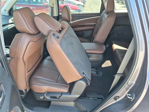 Used 2019 Acura MDX FWD w/ Advance Package image 11