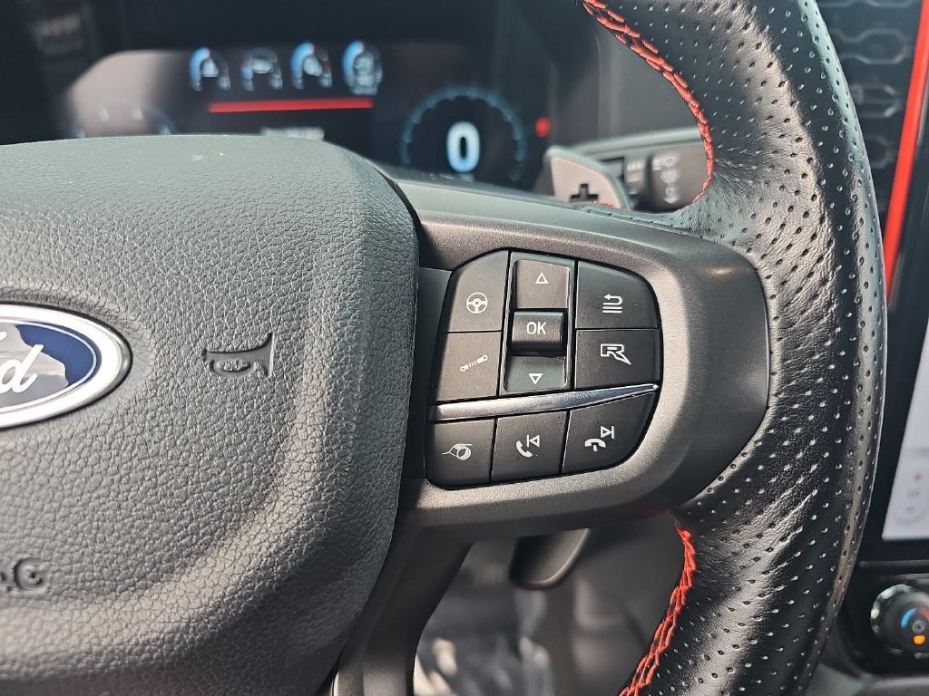 Used 2025 Ford Ranger Raptor AWD/4WD image 18
