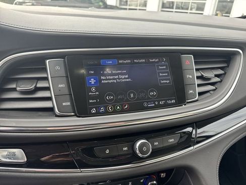 Certified 2024 Buick Enclave Avenir w/ Avenir Technology Package image 13