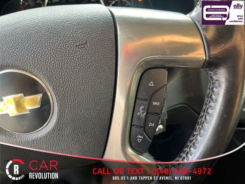 Used 2019 Chevrolet Express 2500 w/ Driver Convenience Package RWD image 18