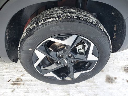 New 2026 Kia Seltos S image 28