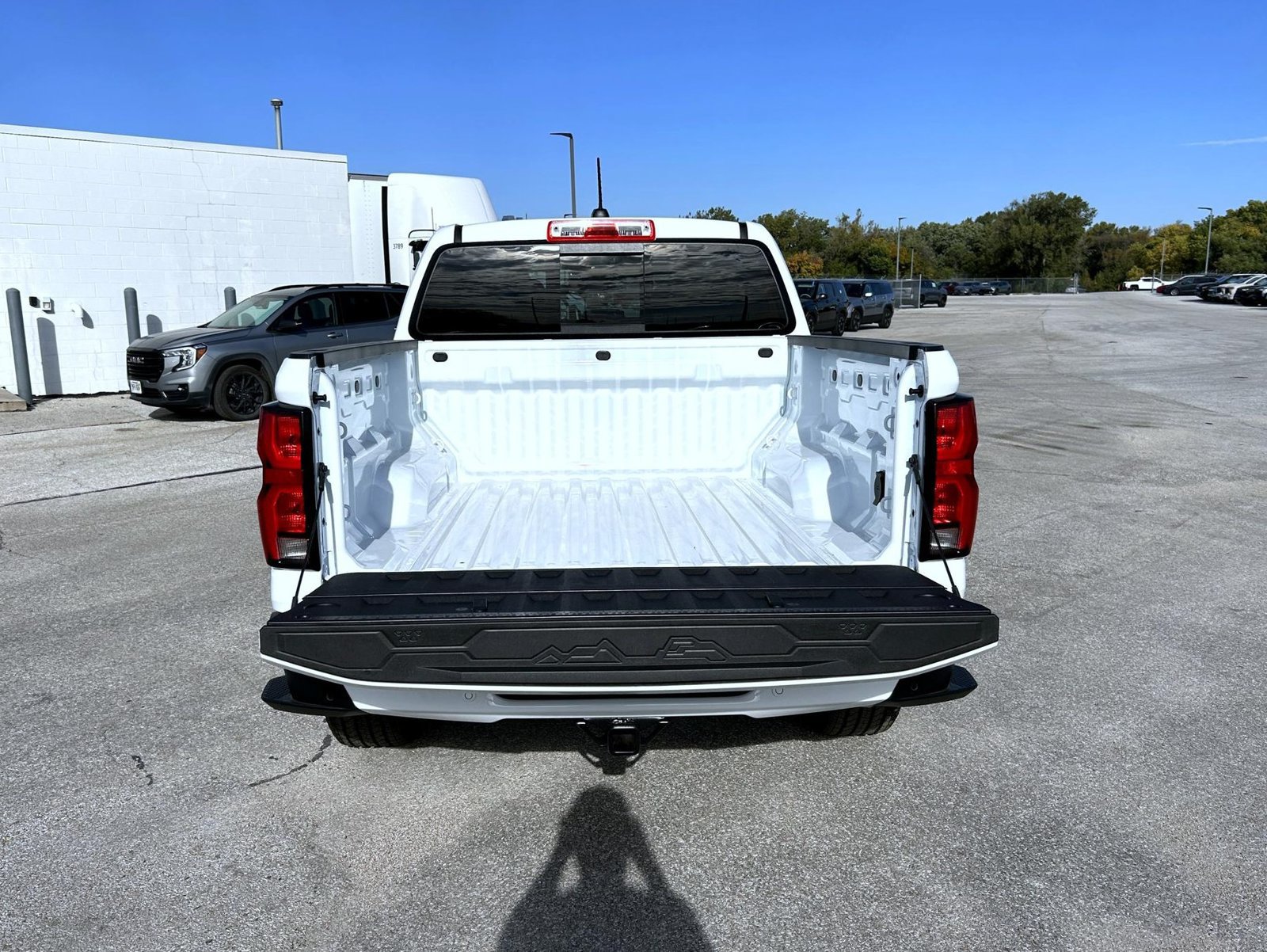 New 2026 Chevrolet Colorado LT w/ LT Convenience Package AWD/4WD image 21