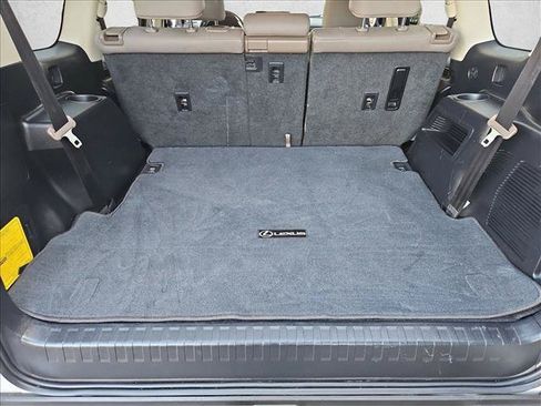 Used 2022 Lexus GX 460 Premium w/ Premium Package AWD/4WD image 6