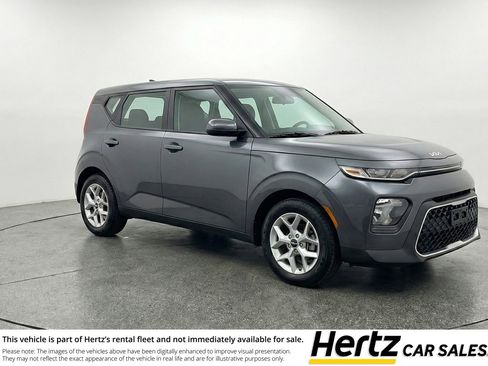 Used 2025 Kia Soul LX w/ LX Technology Package FWD image 1